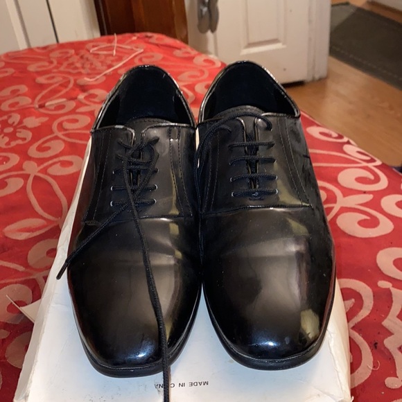 Black lace up shoes - Picture 5 of 8